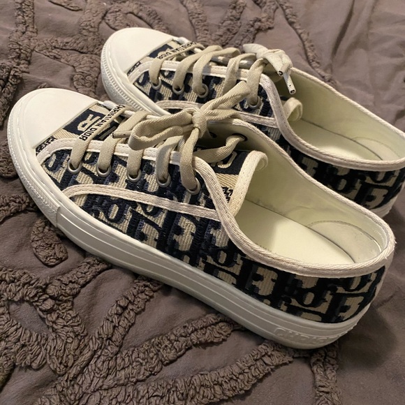 Dior Shoes - SALE🖤WALK'N'DIOR Blue Dior Oblique Sneakers✨